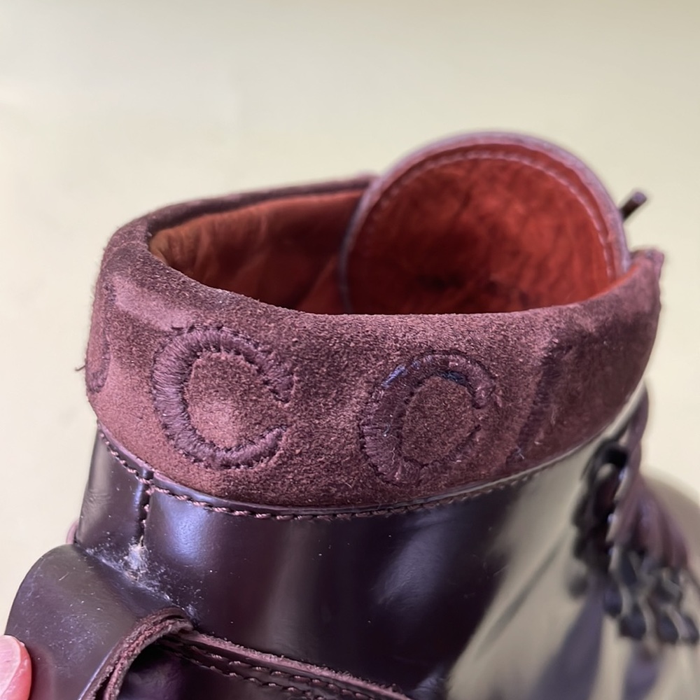 Vintage 90’s dark Brown Gucci sturdy leather boots - Picture 10 of 16